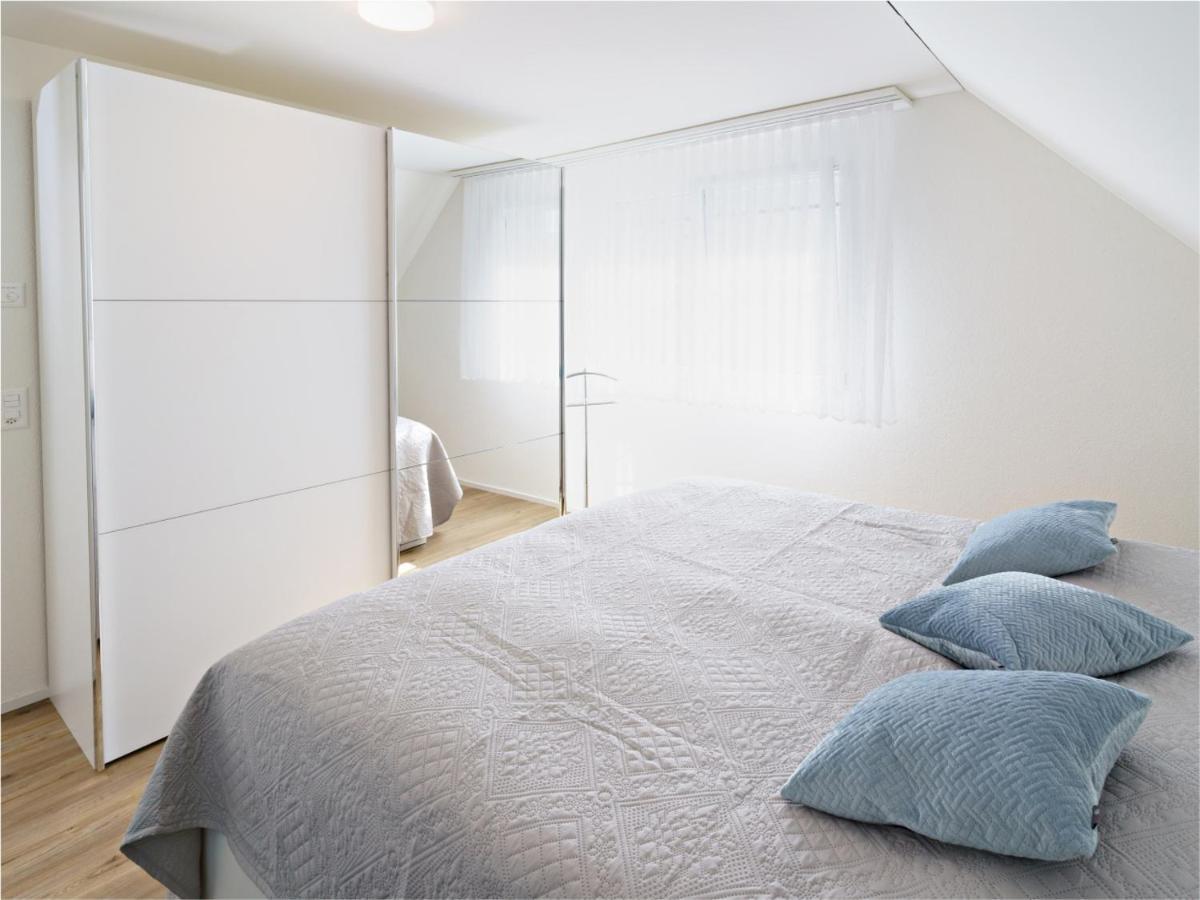 Exklusive 4.5 Zimmer Wohnung Fuer Familien Und Business Эшенц Экстерьер фото